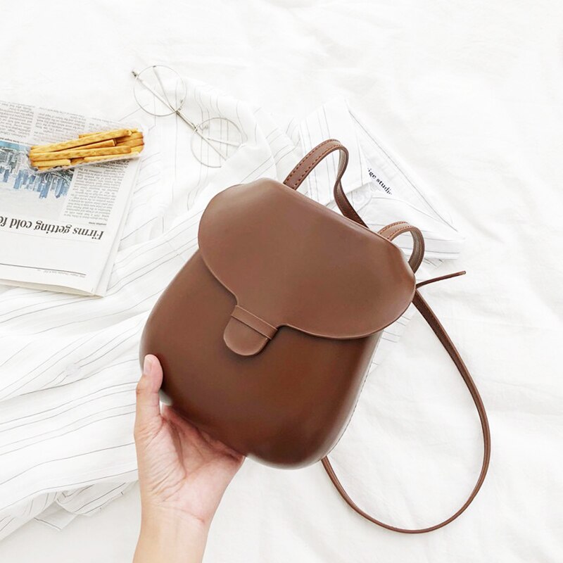 Vintage dames flap tas eenvoudige luxe zadel schoudertas kleine harde pu leren crossbody tassen geheel: Bruin
