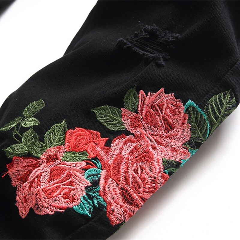 Mannen Rose Bloem Borduren Jeans Gaten Ripped Stretch Denim Broek Slanke Zwarte Broek