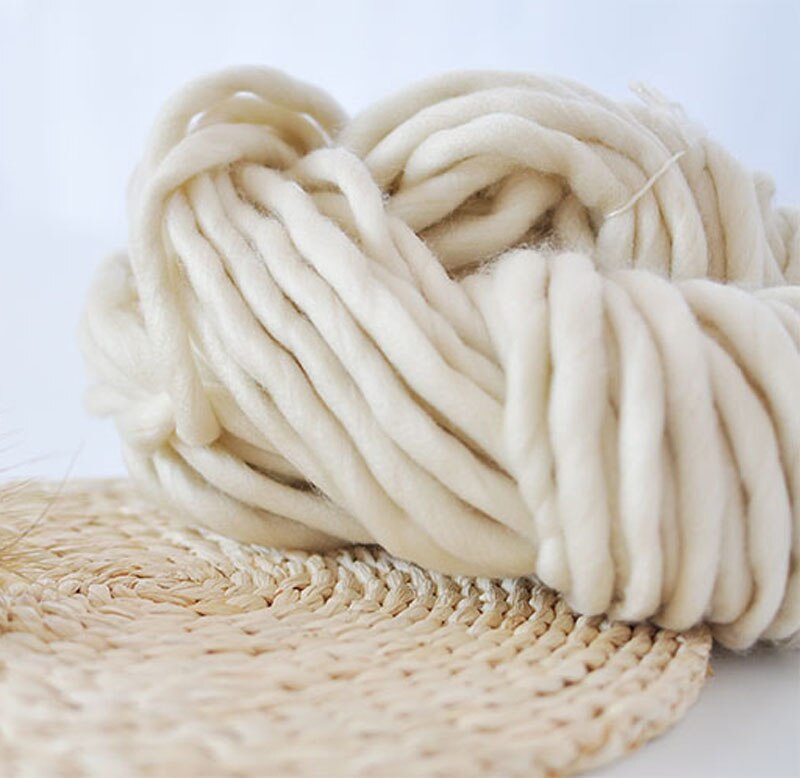 Håndstrikket Tæppe Garn - Super Tykt Chunky Garn - 250g pr. Parti: Lys beige