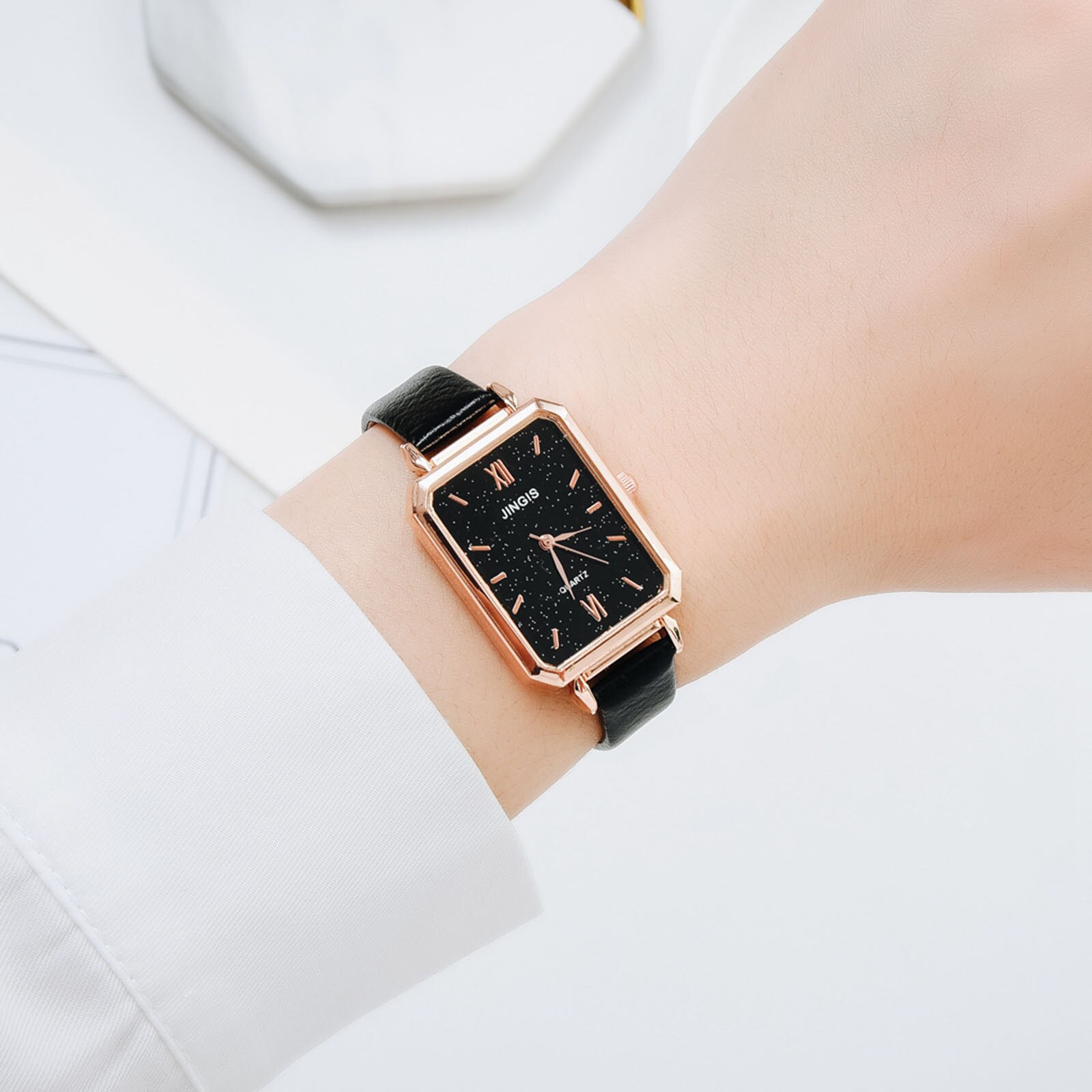 Montre à Quartz rectangulaire pour femmes, décontractée, avec bracelet en cuir, à la , directe