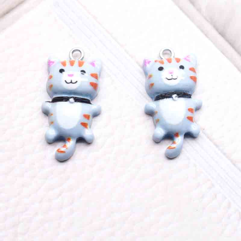 10pcs 15*29mm Cute Cat Flat Back Charms For Pendant DIY Earrings Necklace Jewelry Accessories Finding: Gold-color