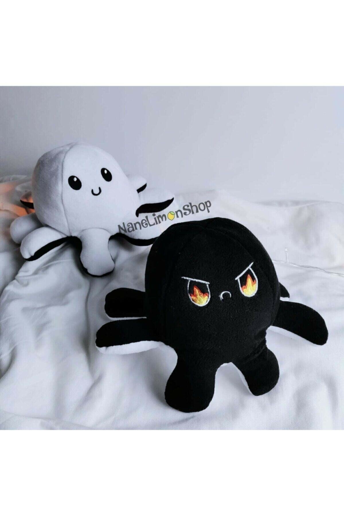 Alfa mood kissen mit weißem und schwarzem oktopus