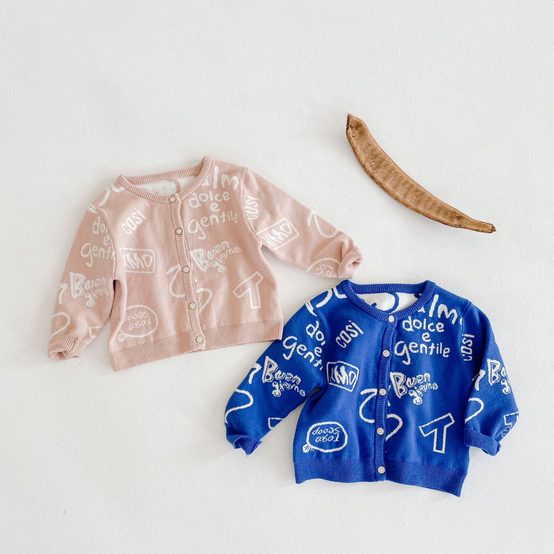 Baby Girl Winter Clothes Baby Girls Long Sleeve Sweaters Cotton Alphabet Graffiti Open Stitch Toddlers Baby Knitted