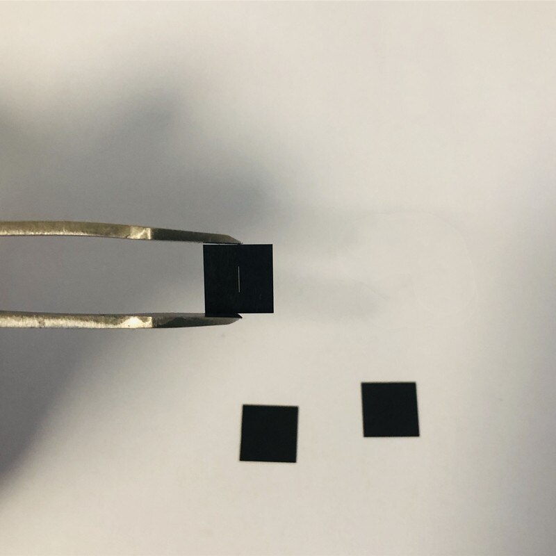Optisk slits i rostfritt stål svärtning storlek 8*8mm slits längd 3mm slits bredd 50 mikron tjocklek 0.1mm