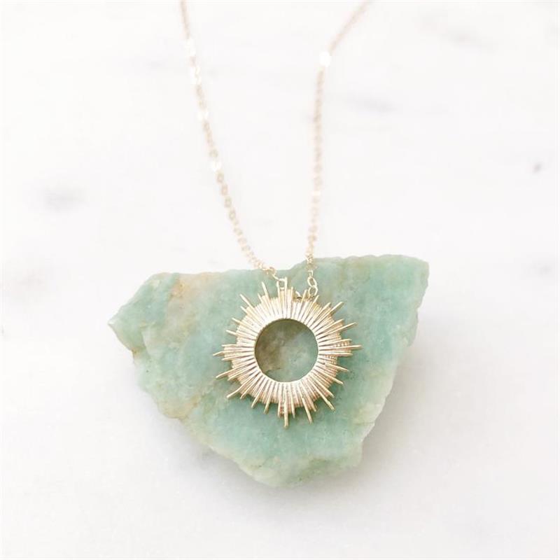 Zonnestraal Gouden Zon Ketting Charm Ketting Hanger Kettingen Voor Vrouwen Partij Sieraden Statement Ketting Vrouwelijke Bijoux Christmas