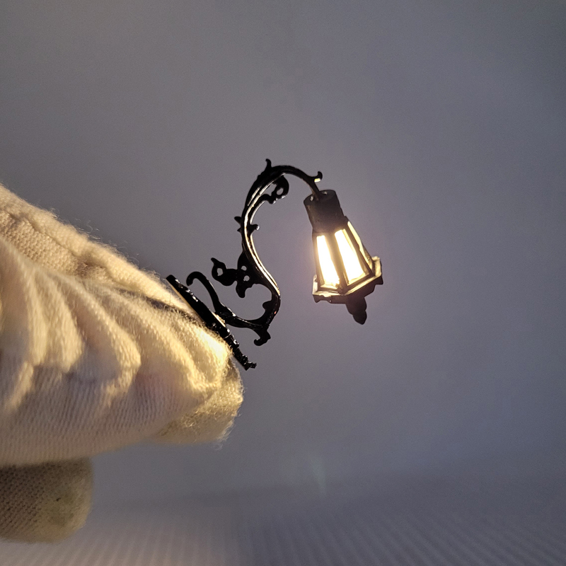 2 stücke ho Maßstechen Klassische Zauberstab Halterung Schwanenhals Lampen straße Lampe Modell warm kalt weiß, Der Eisenbahn Licht/zug/eisenbahn Layout: 2Stck Artikel4