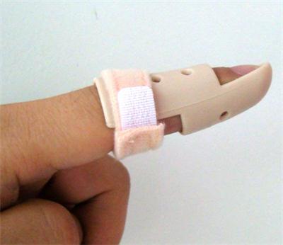 Stil klubba dopp finger stöd stag skena främjar läkning finger skada plast skena en bit