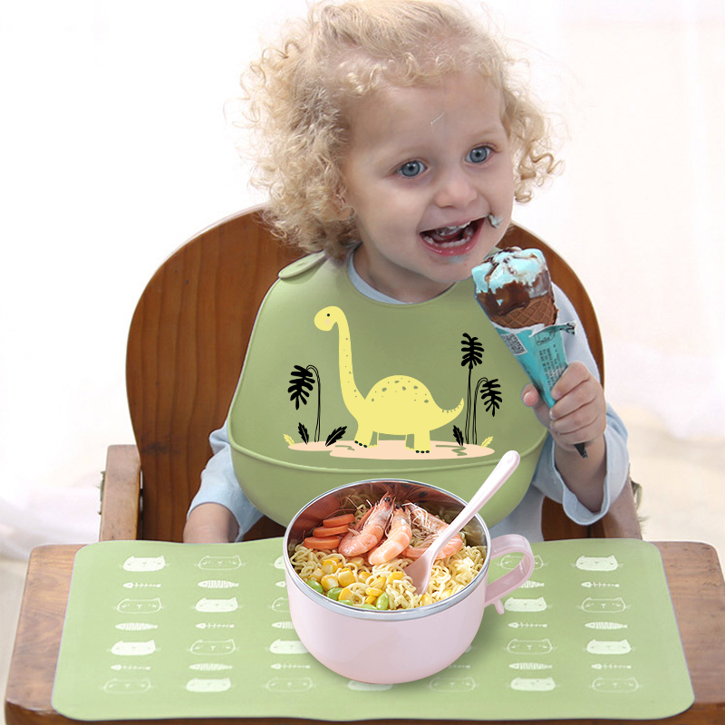 Weiche Silikon Fütterung Bib Wasserdicht Einstellbare Snaps Cartoon Baby Lätzchen Für Säuglinge Und Kleinkinder Mit Lebensmittel Catcher Tasche