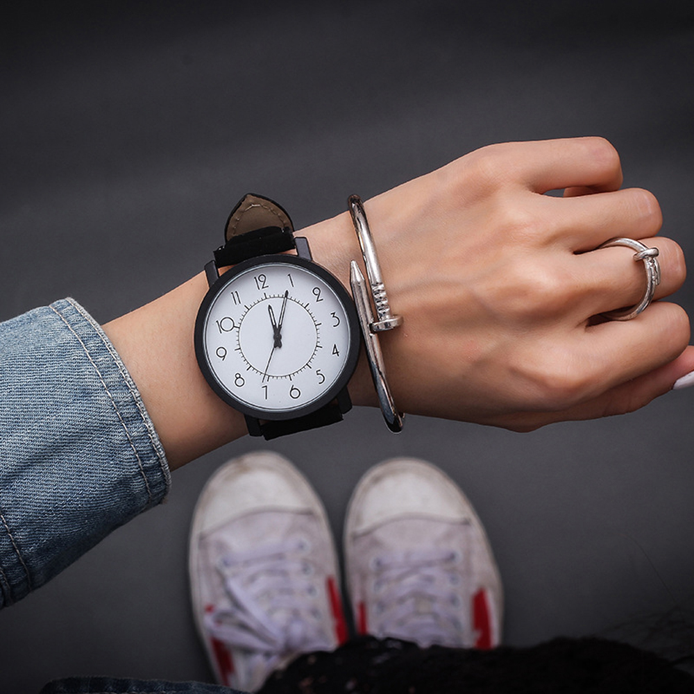 Armbåndsur kvinner klokker damer kvarts armbåndsur for kvinne klokke kvinnelige timer hodinky montre femme stor urskive pu: 05 svarte digitale