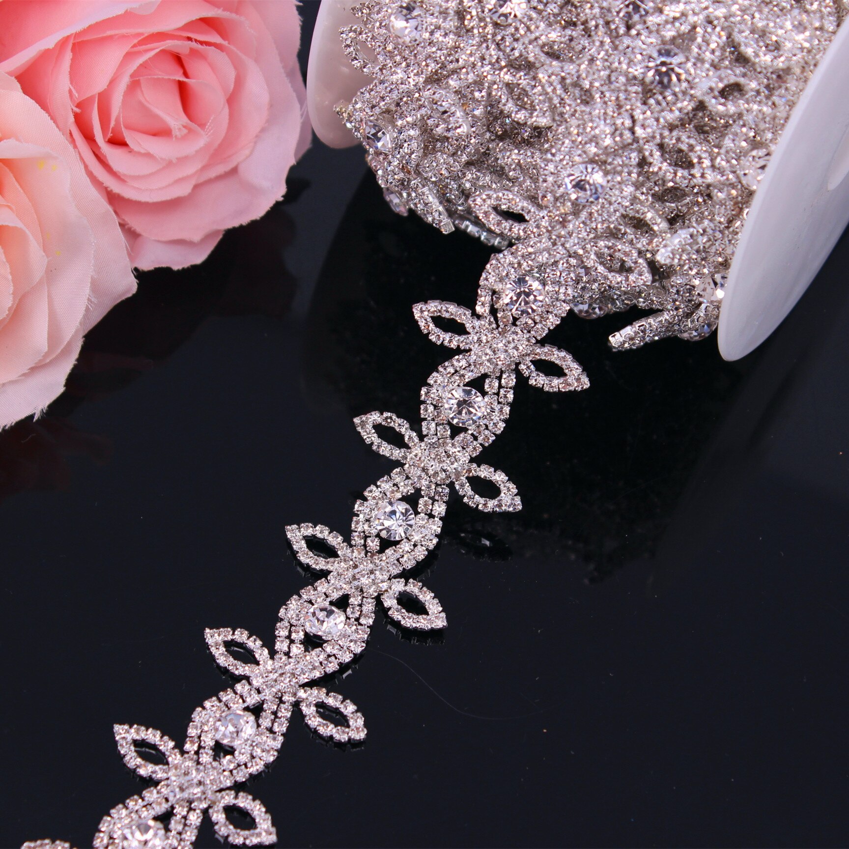 Cintura da sposa con strass di cristallo: fascia lunga per abito da sposa, chiusura con fibbia. - Italia