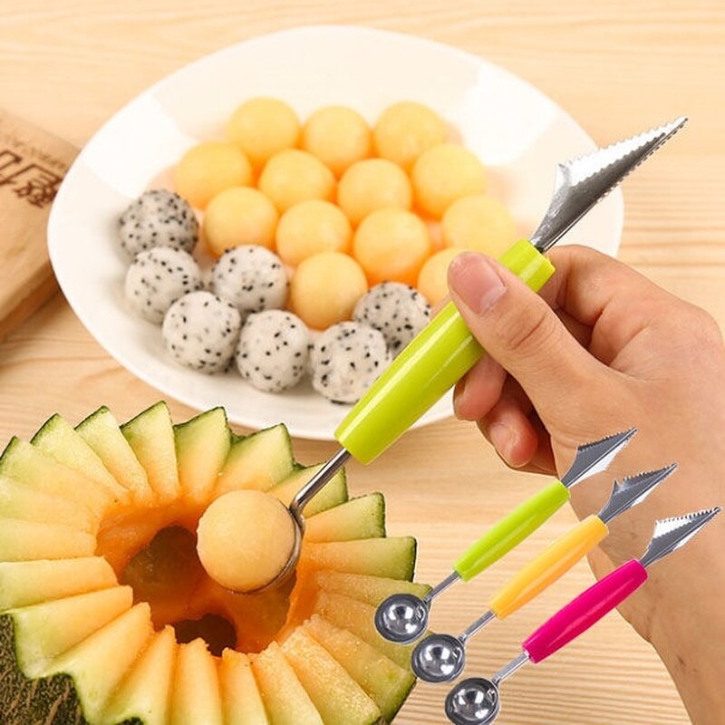 Stainless Steel Fruit Carving Knife Fruit Platter Artifact Triangle Vegetable Salad Cutter Knife Carving Blade Kitchen Accessory: B (random color)