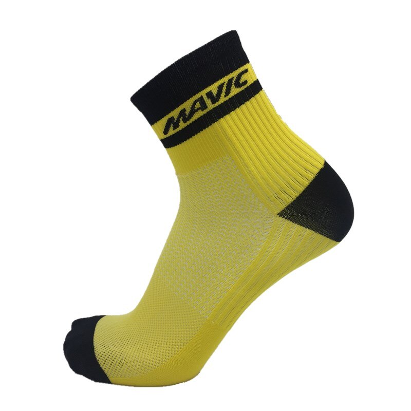 Cycling Socks Men And Women Running Bike Socks Sport socks Protect Feet Breathable Wicking: YELLOW