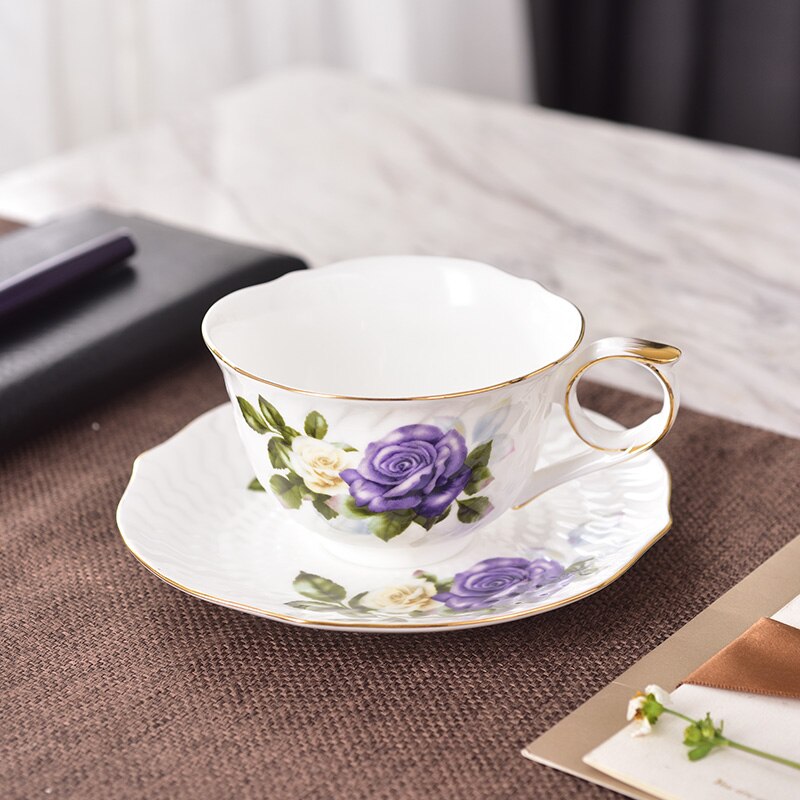 Enkele Nordic Koffiekopje Schotel Lepel Set Bone China Britse Cafe Porselein Thee Cup Geavanceerde Tasse Een Cafe Keramische Theekopje EE50BD: B