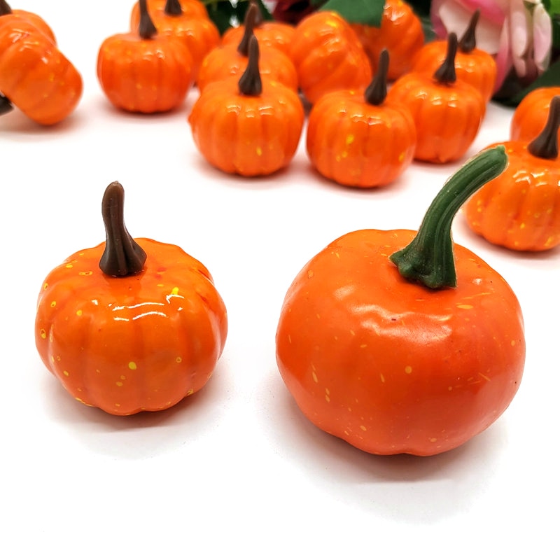 12 PCS Halloween Pumpkin Foam Artificial Mini Halloween Party Decor Orange & White Halloween Simulation Pumpkin Props Figurines