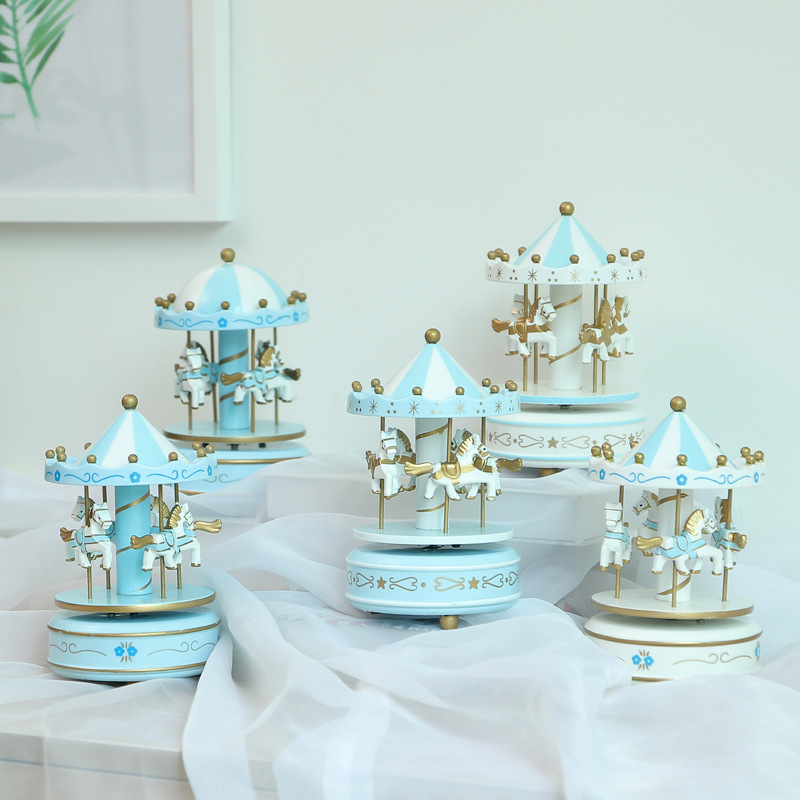 Romantic Carousel Horse Music Box Toy Artistic Wooden Carousel Music Boxes Valentines Day Home Deocr