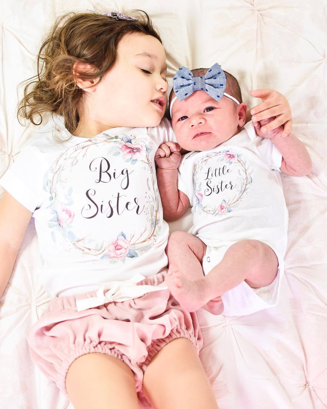 Sommer Baby Mädchen romper & T hemd Sommer Kurzarm Baumwolle Kleine Schwester Strampler Große Schwester T-shirt Outfit