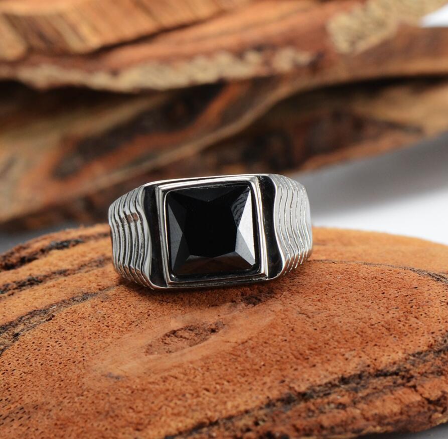 Men&#39;s 316L Stainless Steel Square Black Stone Gem Silver color Ring: 10 / black