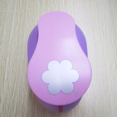 47mm-75mm Different Size Snowflake Shaped Craft Punch Child Diy Tools Paper Cutter Eva Scrapbook Christmas Snow Hole Puncher: 1pcs 75mm Style 3