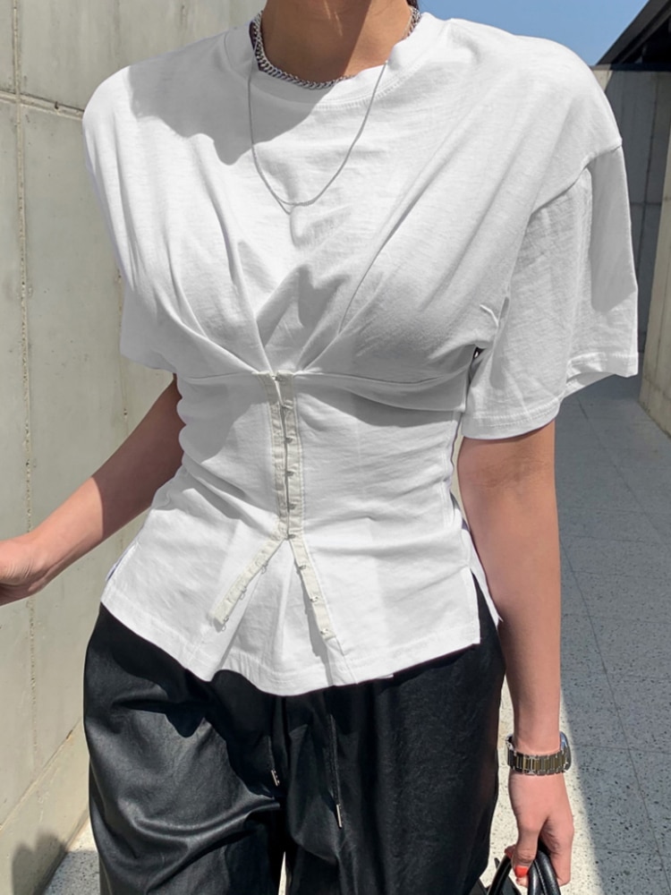 Slim fit corset sección corta hombro ancho manga corta color sólido blanco cuello redondo pecho camiseta top barato