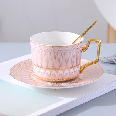 Tee Cup Vintage Ceramic Coffee Cup Reusable Espresso Cups Saucer Set High Tea Bone China Cup Tazzine Caffe Spoon Home LZI100: Cup H