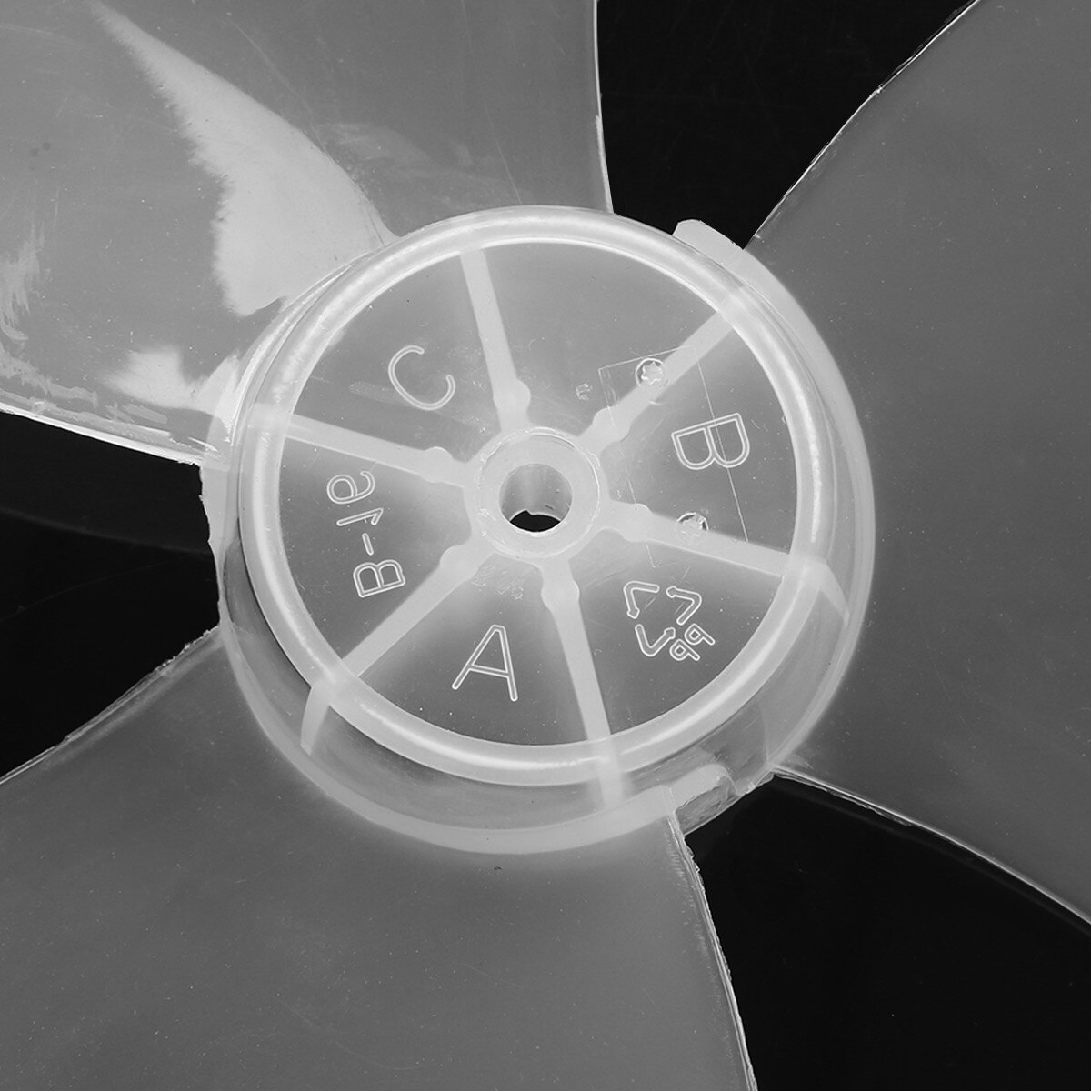 Household 3 Leaves Fan Blades Clear Plastic Fan Blade Three Leaves for Standing Pedestal Fan Table Fanner General Accessories