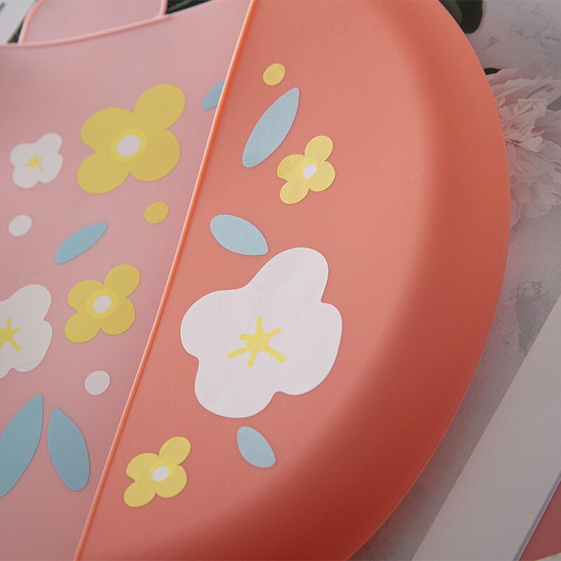 Waterproof Soft Silicone Baby Feeding Stuff Cute Flower Cloud Car Print Baby Bibs Adjustable Children Bib Kids Girl Boy Bibs