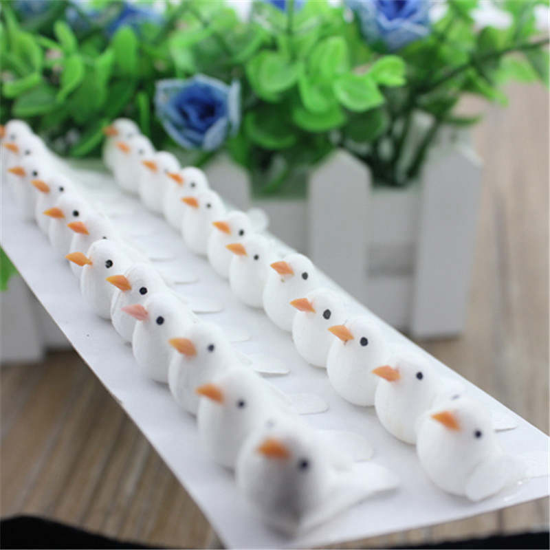 PovKeever Kunstmatige witte vogels, 12 stuks simulatie schuimveren vogels met clip, mini schattige vogels ornamenten doe-het-zelf ambacht voor kerstboom bruiloft thuis tuin feest decor