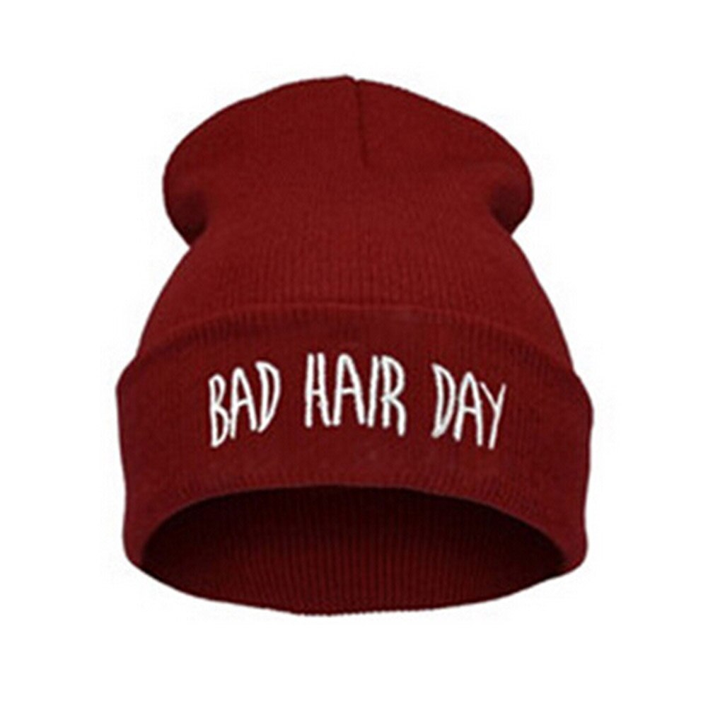 1pc letters winter lente bad hair day beanie pet mutsen voor vrouwen mannen gebreide skullies muts gorro feminino inverno: Door