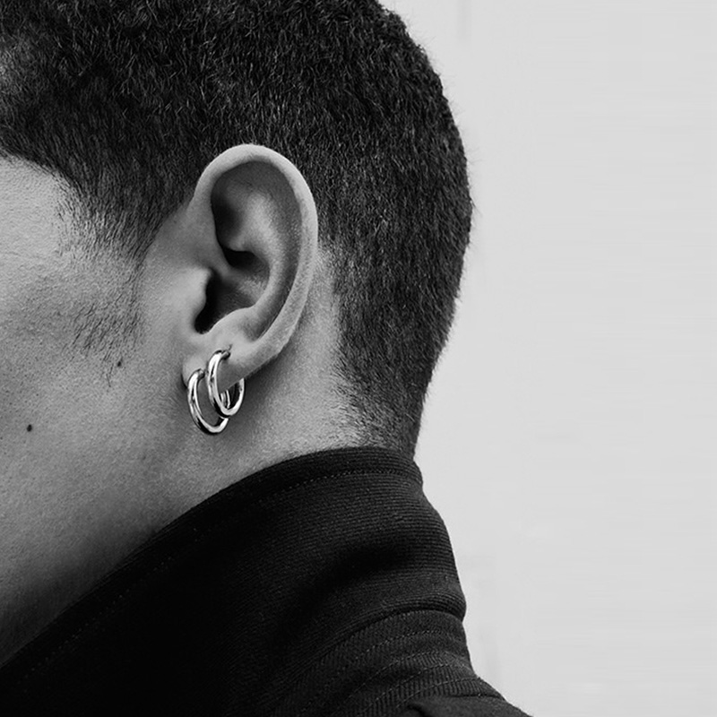 1 par de pendientes de aro de acero inoxidable para mujer/hombre, Piercing para cartílago de la oreja, Tragus, Hip-hop Street Pop, hebilla de oreja antialérgica
