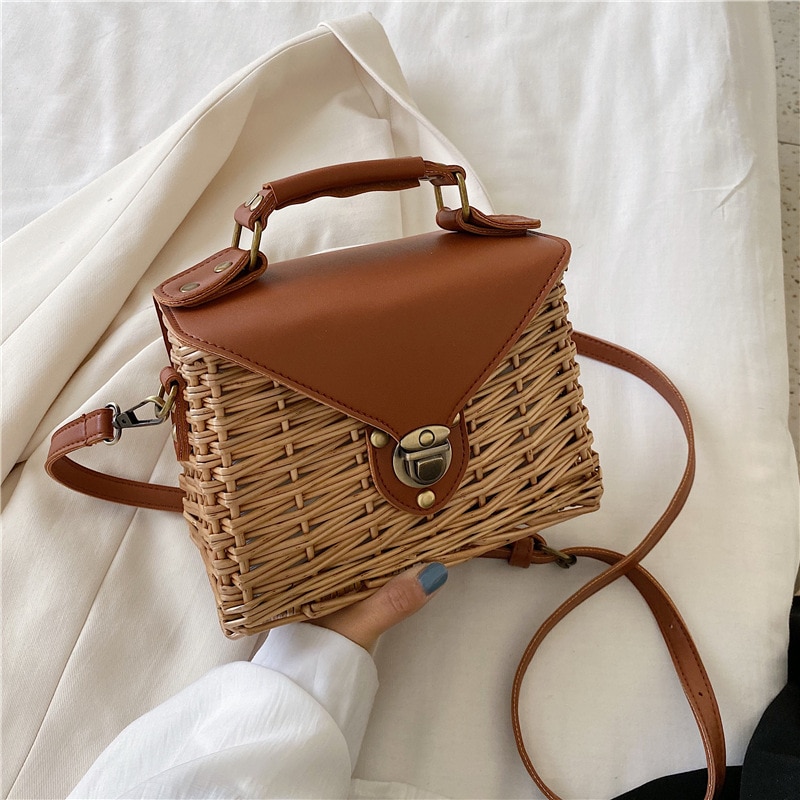 Summer Bali Hand Woven Women Rattan Bag Beach Shoulder Crossbody Bags Top-handle Picnic Bags Knitting Travel Handbags