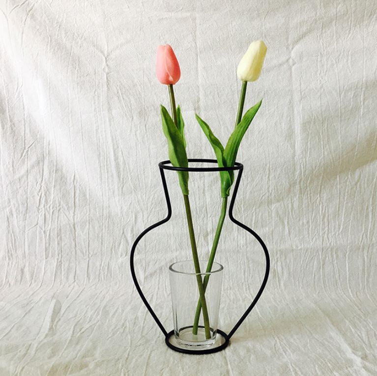 Nordisk minimalistisk abstrakt vase linjer sort en jern vase blomster vase tørret blomst: D