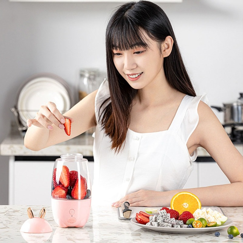 Lovely Rabbit Household Portable USB Rechargeable Juicer Cup Fruit Blender Mixer Portable mini size Fruit Juicer
