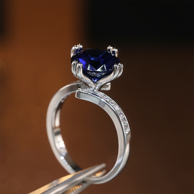 Huitan Luxury Solitaire Band Blue Cubic Zirconia Women Rings Classic Four Claws Female Wedding Party Finger Ring Jewelry