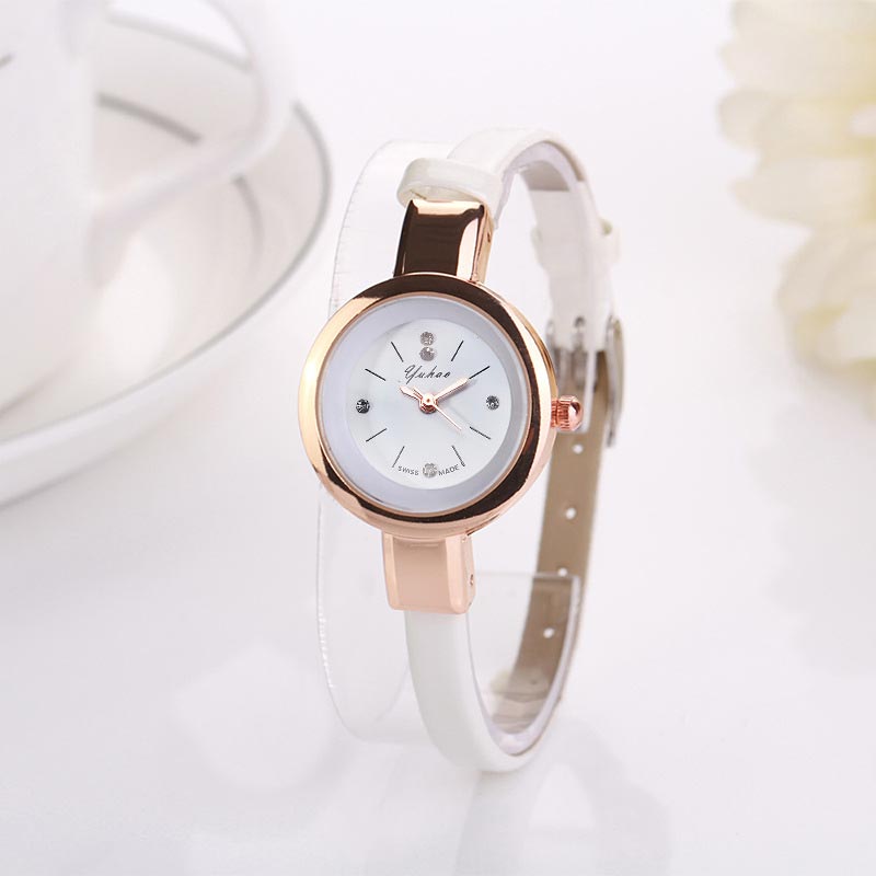 Reloj de cuarzo con correa de cuero fino para mujer, Retro cronógrafo de pulsera, de cristal y circonita, color marrón, femenino: Blanco