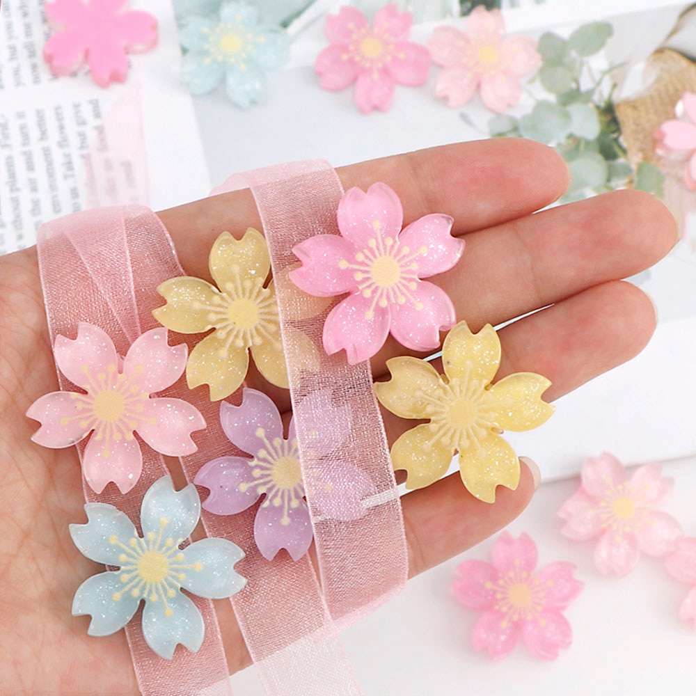 20 Uds. De flores de cerezo de colores variados, accesorios de adorno de resina plana, manualidades de álbum de recortes, decoración para teléfono, 26mm