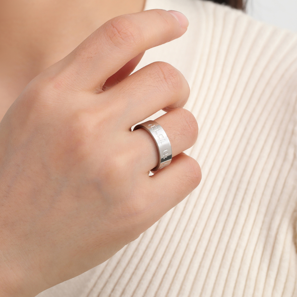 LIKGREAT Jewish Shema Hebrew Font Stainless Steel Ring Judaism Engraved Blessing Protection Amulet Wedding Band