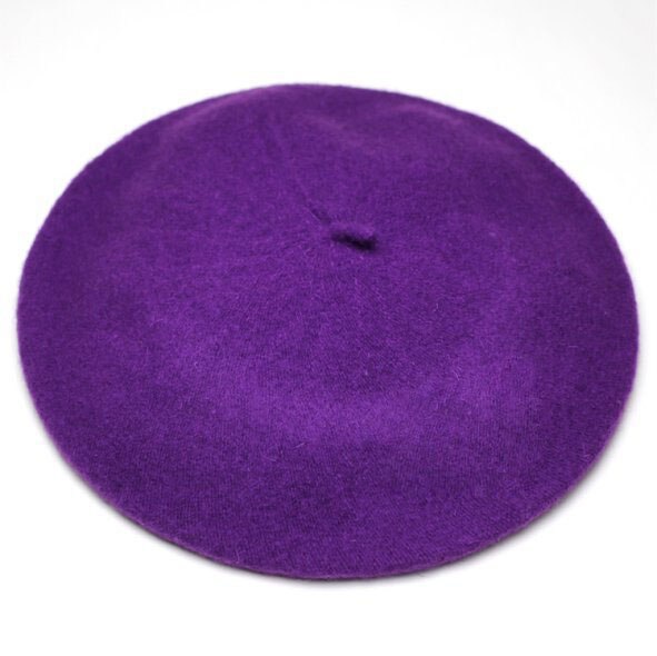pas cher nouvelles femmes laine solide couleur béret femme Bonnet casquettes hiver tout assorti marche chapeau casquette 20 couleur: Pourpre