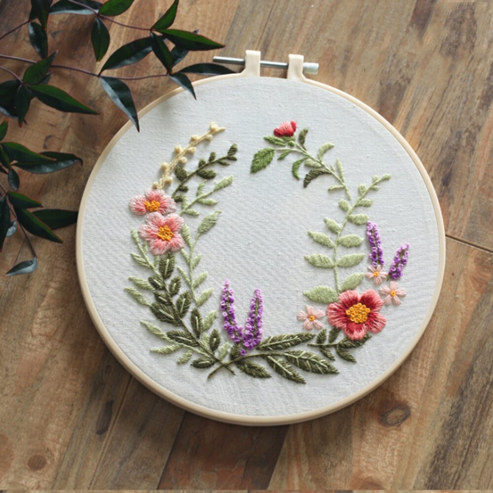 DIY Embroidery Flower Handwork Needlework for Beginner Cross Stitch Kit Ribbon Painting Embroidery Home Decoration: J050485A