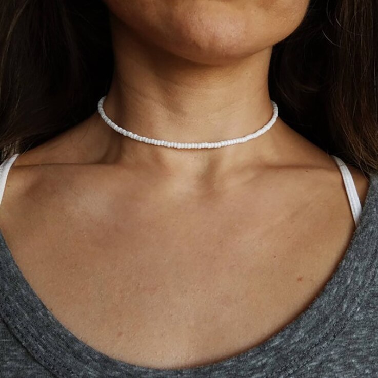 Collana girocollo con perline bianche della boemia per il commercio all&#39;ingrosso di gioielli di moda con collana a catena Vintage da donna