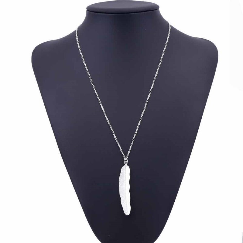 Torques Women Feather Necklace Long Sweater Chain Statement Jewelry Necklaces: silver