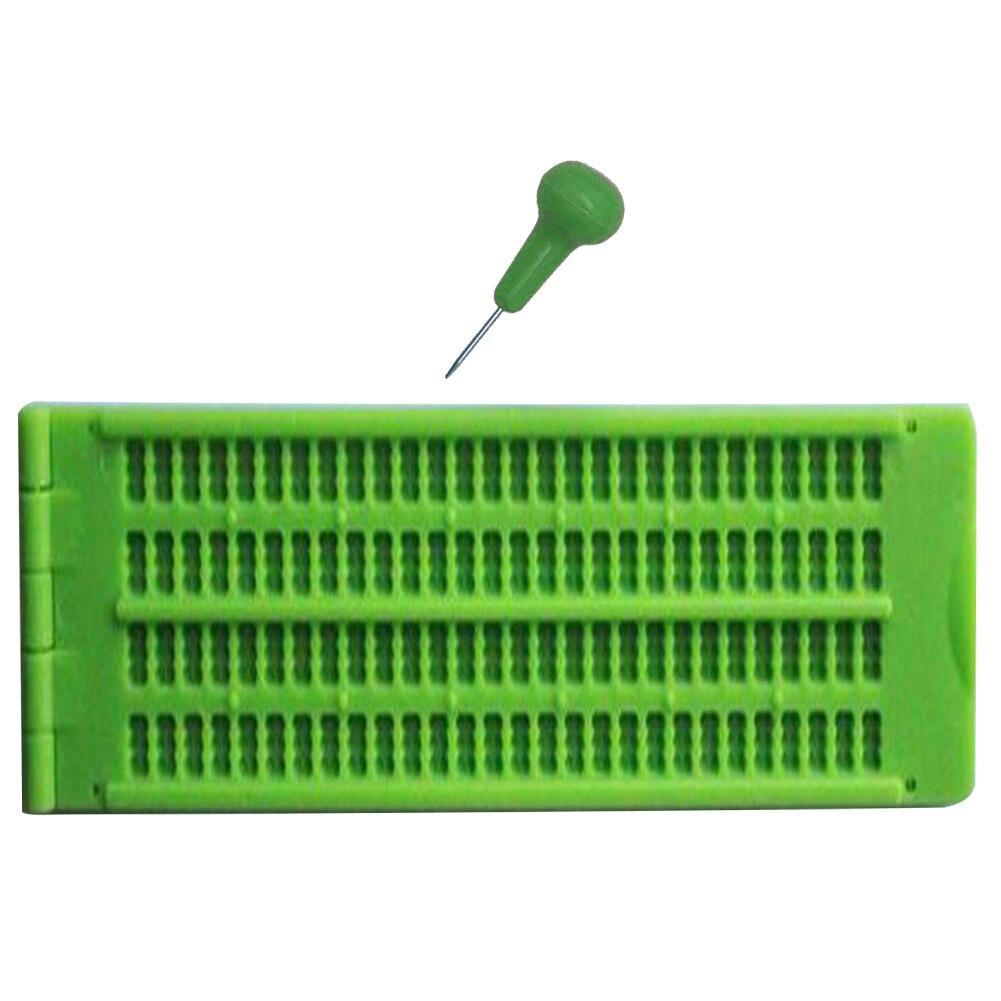 Læring med stylus praktisk bærbar plast træningsværktøj braille skrift skifer tilbehør grøn 4 linjer 28 celler skole: Grøn