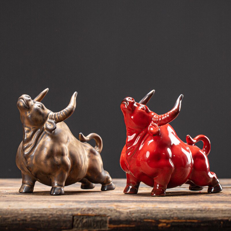 Decorative statuette of nordic bull ，ceramics wall street bull，home decoration accessories for living room，office decoration