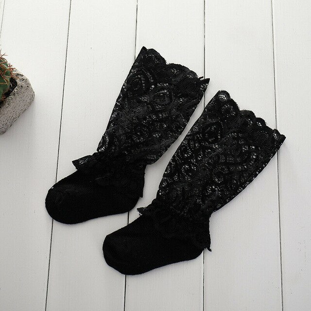 freundlicher Kleinkind freundlicher Baby Mädchen Strumpf Nette Spitze Einfarbig Patchwork Knie Hohe Krause Socken 0-3Y Neueste modisch: Schwarz / 0-6 M