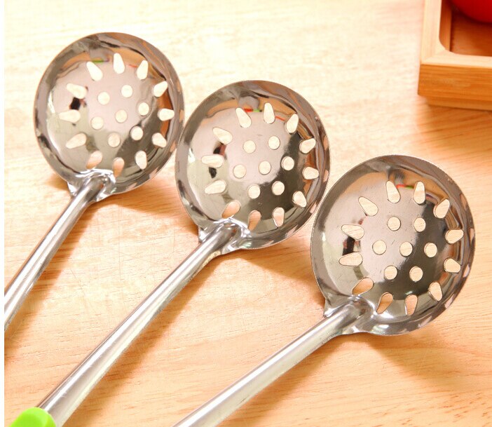 Colorful handle stainless steel spoon stirring kitchen soup can be hanging colander pot spoon kitchen accessories cooking tools