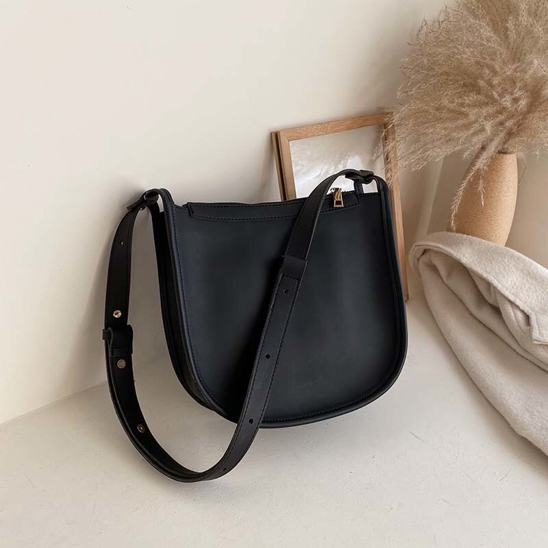 winter brand trend large-capacity shoulder bag casual wild lady Messenger bag simple retro bag