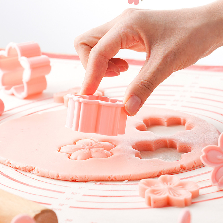 5 teile/satz Sakura Kekse bilden Kirschblüte Rosa Keks Fondant bilden Cranberry Kekse Blume bilden Presse Blume Backen Schneider