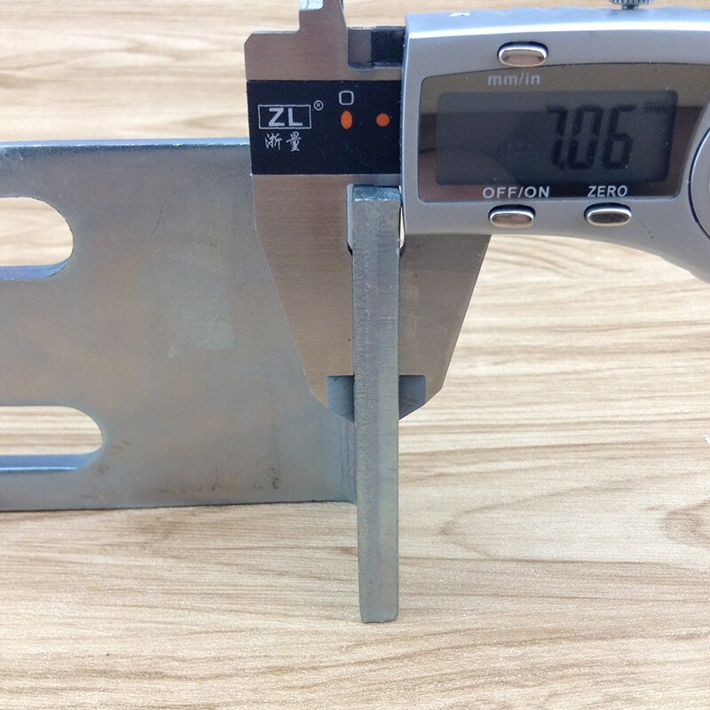 Curtain Wall Fixed Angle Iron Connector Column BeamTriangle Support Accessory 70x140 Thickened Galvanized L Shape Corner Bracket