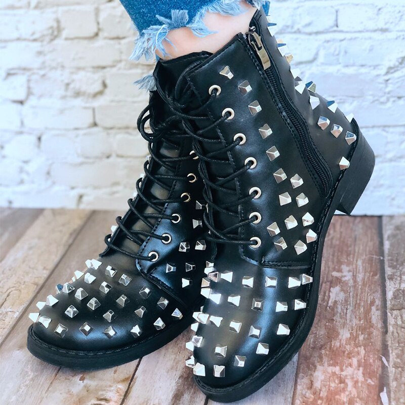 Autumn Winter European Style Boots For Women Red Silver Rivet Martin Boots Flats Lace Up Boots Plus Size 35-43