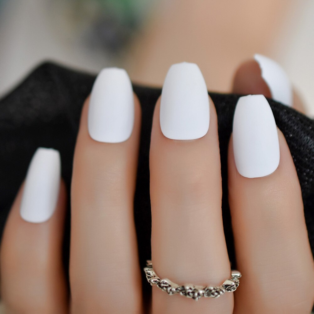 Bianco puro Glassata Opaca Bara ballerina Presse su facile Da Donne di Usura Falso Falso Unghie Finte per la Casa Ufficio con Adesivo nastro