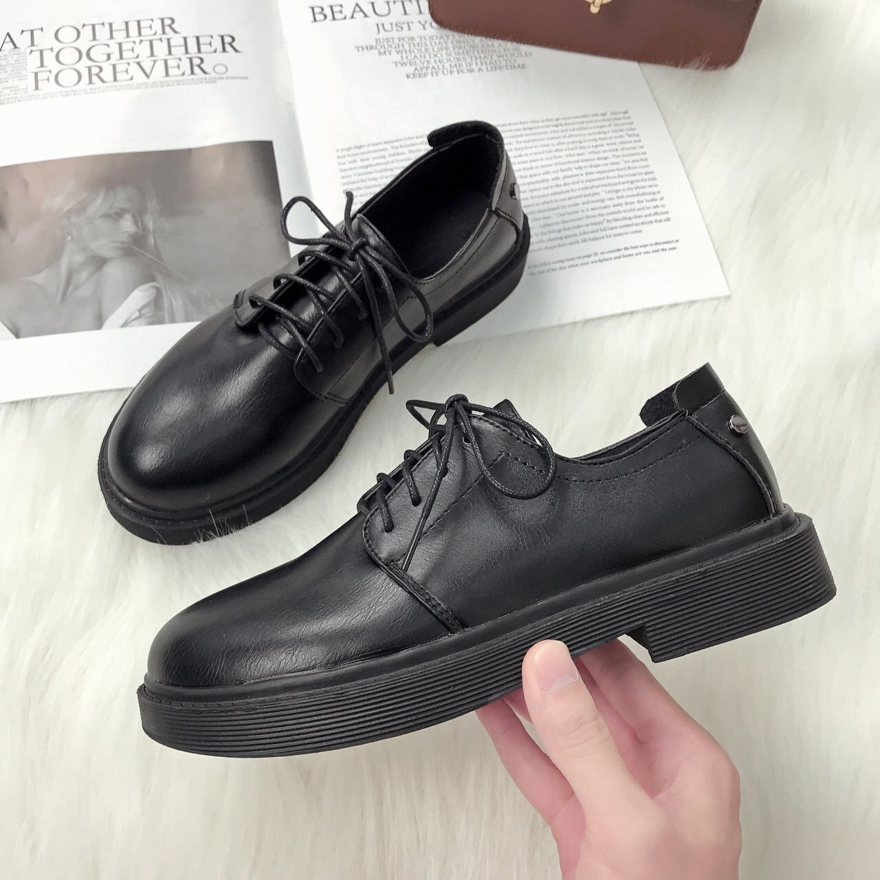 Zapatos Oxford de cuero liso para mujer, zapatillas informales con cordones de fondo grueso, zapatos planos de plataforma de punta redonda, novedad, Otoño e Invierno: Matt / 8,5